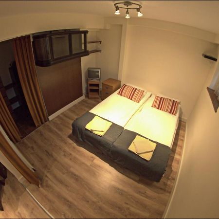 Apartament Kwiska 22 Lägenhet Wrocław Exteriör bild